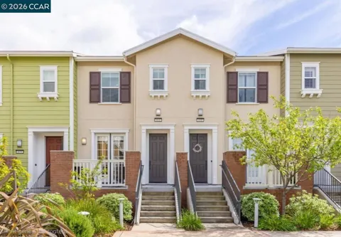 409 Longden Ave