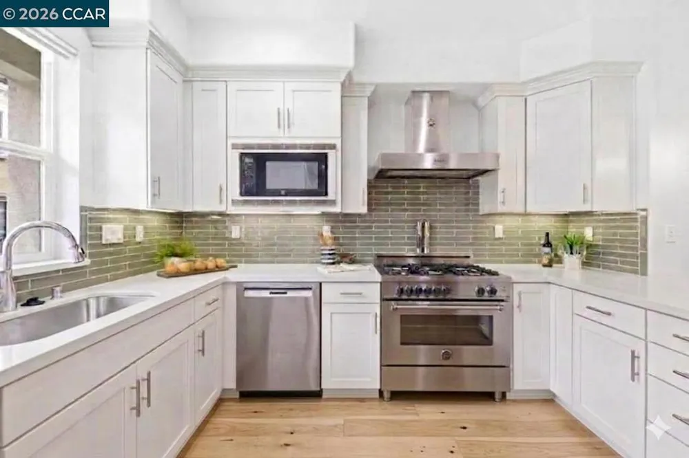 409 Longden Ave San Mateo, CA 94403