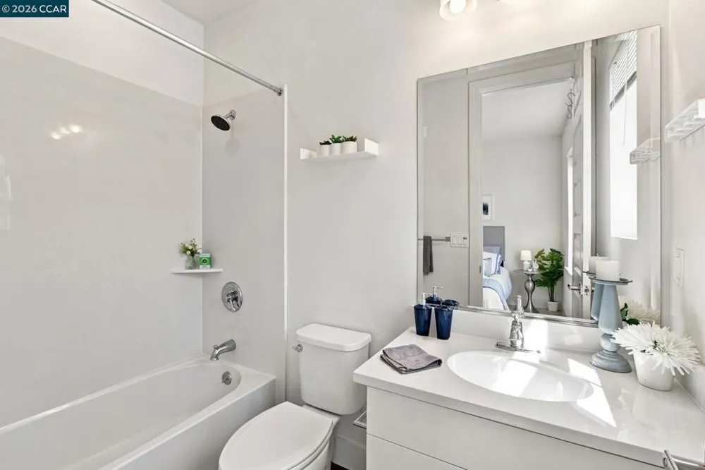 409 Longden Ave San Mateo, CA 94403