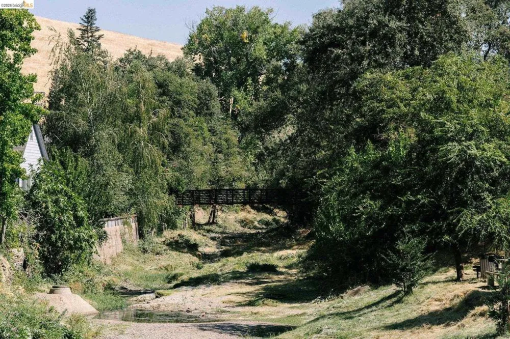 2883 Railroad Flat Rd Wilseyville, CA 95257