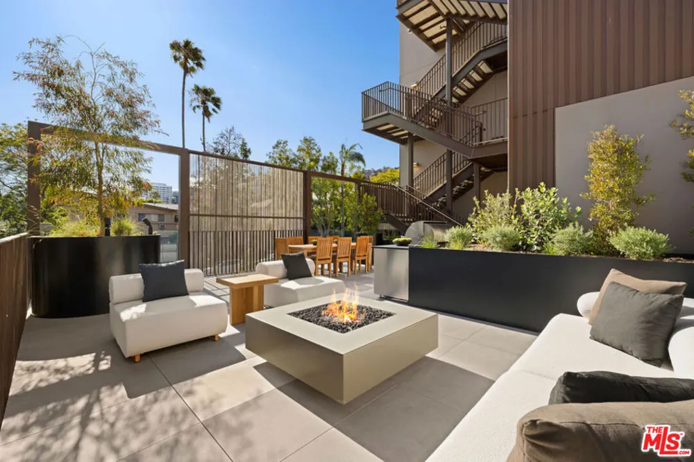 1264 Harper Avenue #205 West Hollywood, CA 90046