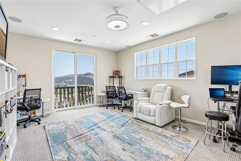 7 Paladino Court Rancho Mission Viejo, CA 92694