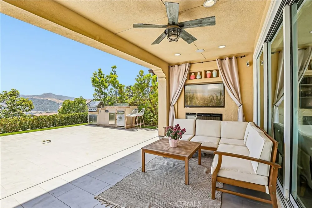 7 Paladino Court Rancho Mission Viejo, CA 92694