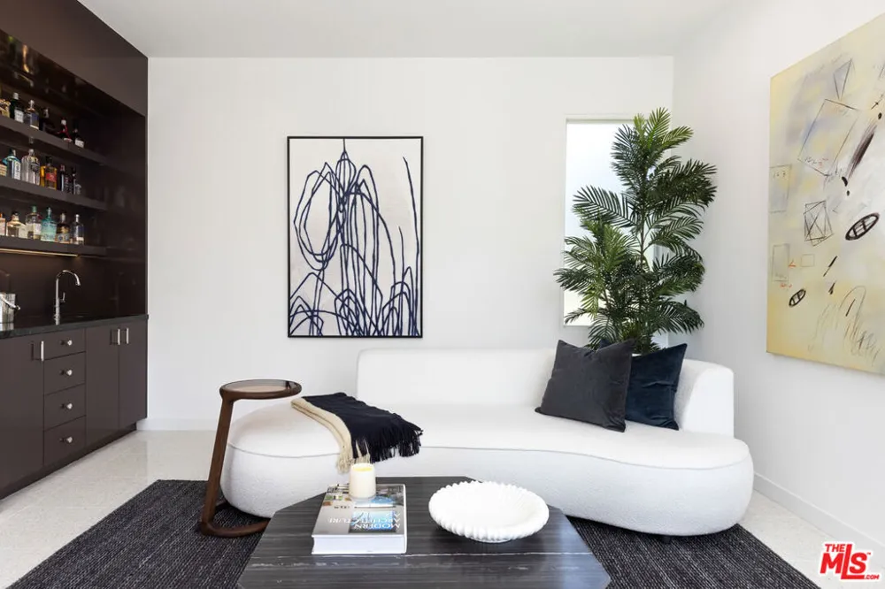 1341 Sierra Alta Way Los Angeles, CA 90069