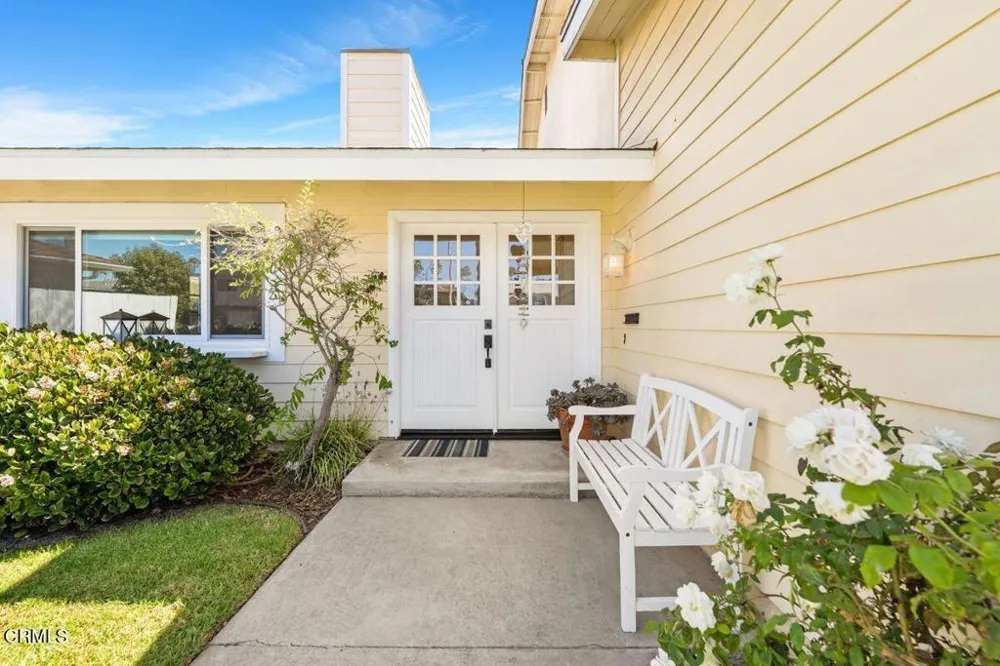 2884 Surfrider Avenue Ventura, CA 93001