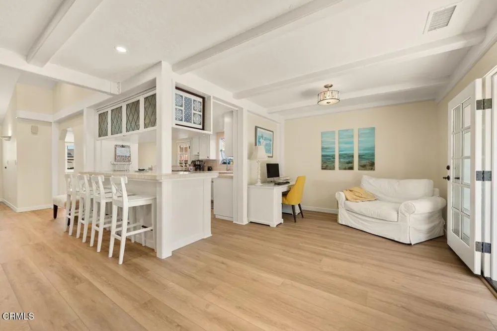 2884 Surfrider Avenue Ventura, CA 93001