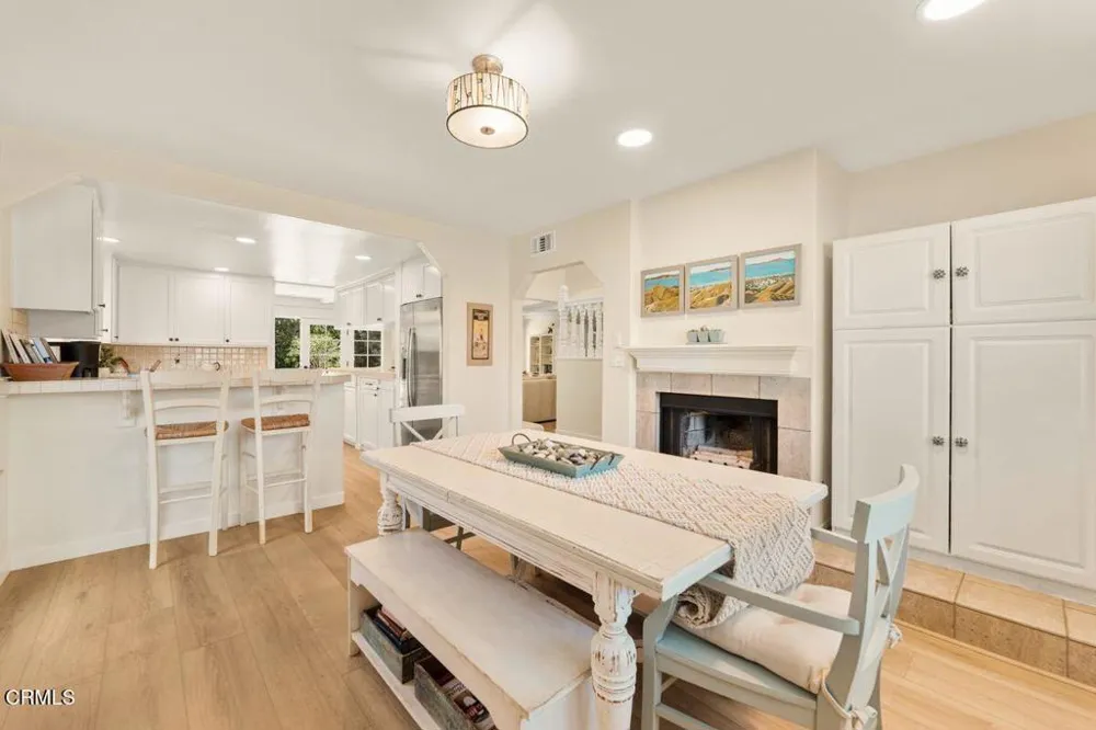2884 Surfrider Avenue Ventura, CA 93001