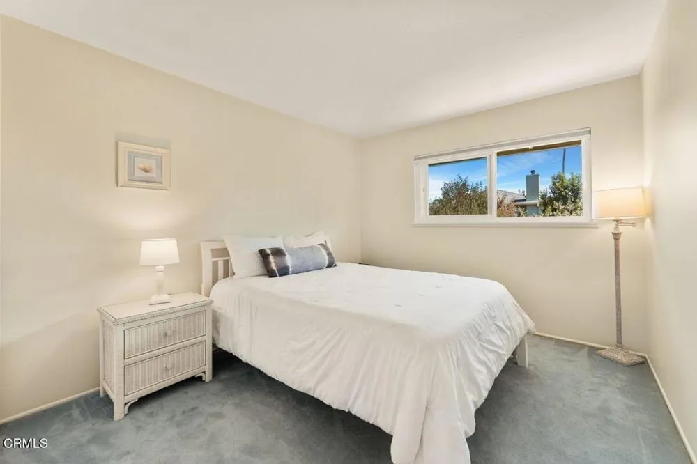 2884 Surfrider Avenue Ventura, CA 93001