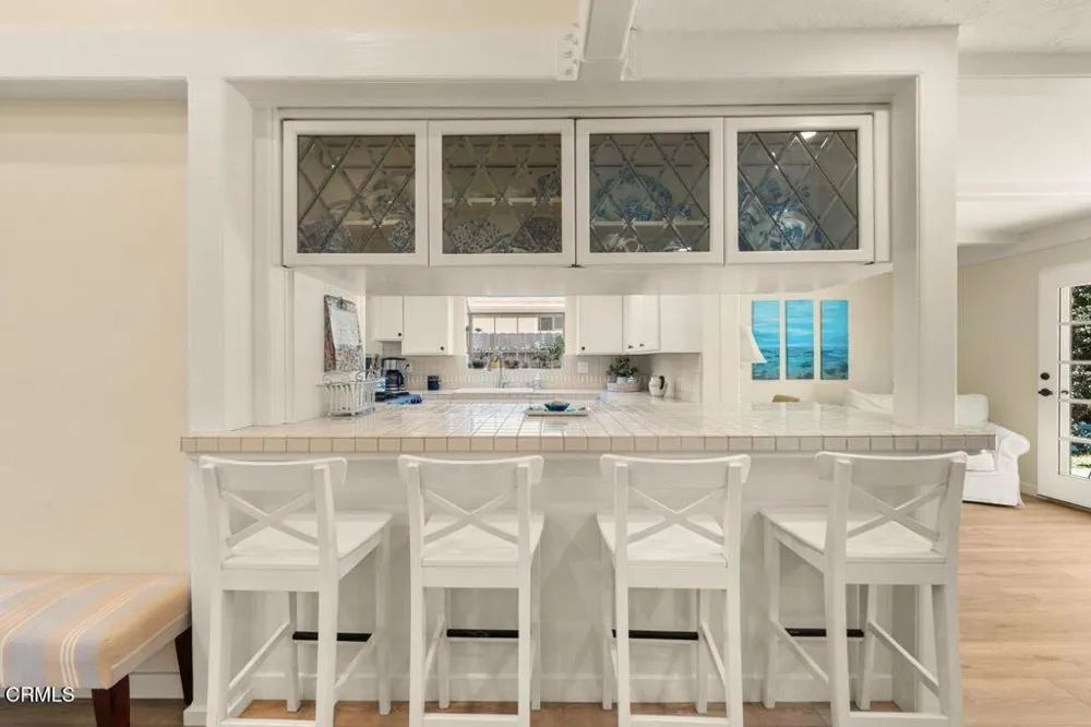 2884 Surfrider Avenue Ventura, CA 93001