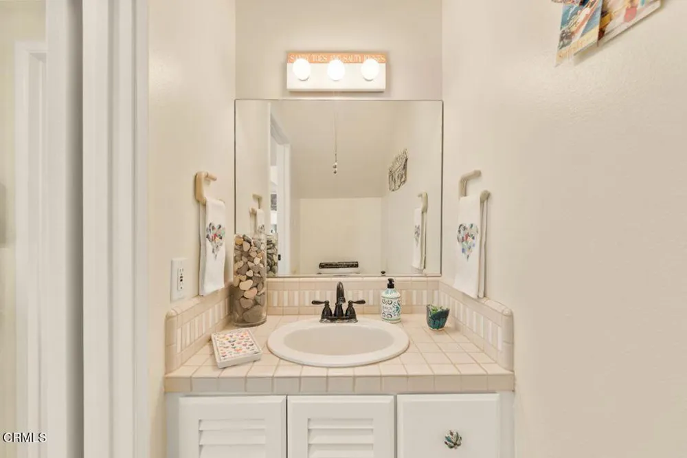 2884 Surfrider Avenue Ventura, CA 93001