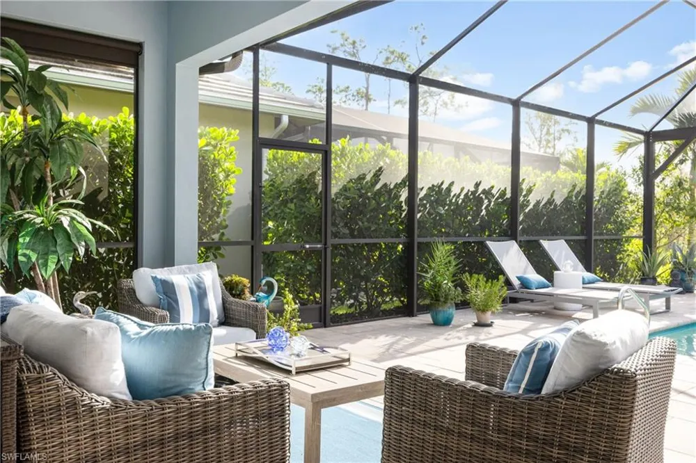 6472 Arriba Avenue Naples, FL 34113