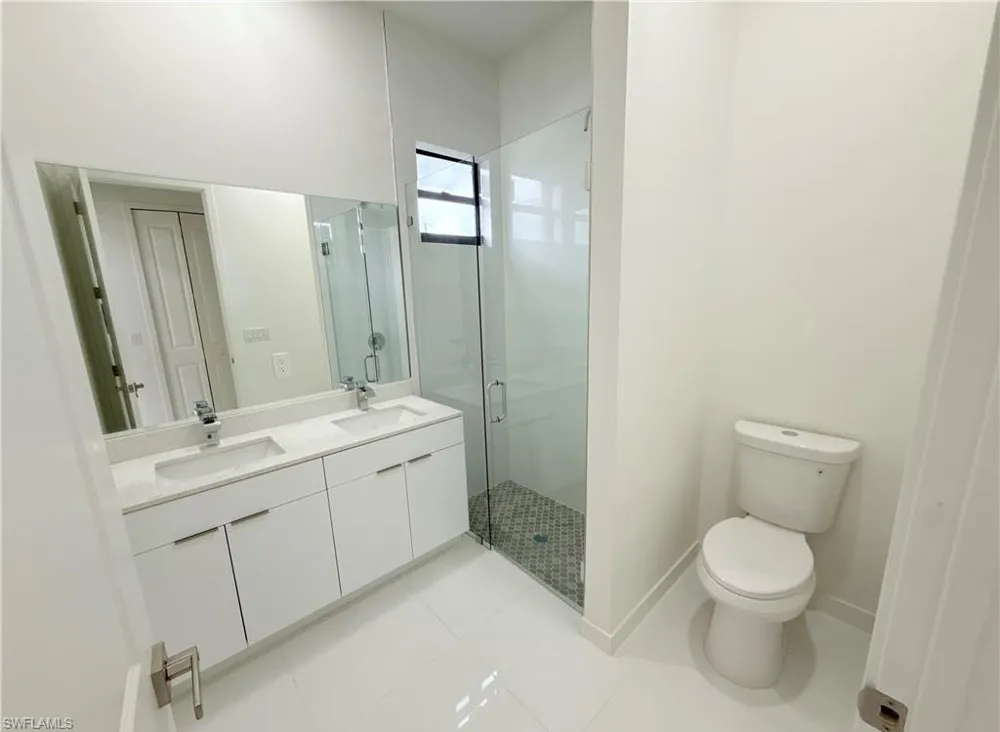 2418 NW 25th Street Cape Coral, FL 33993