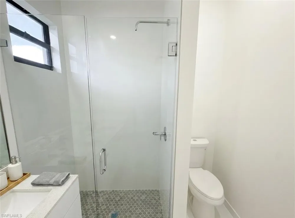 2418 NW 25th Street Cape Coral, FL 33993