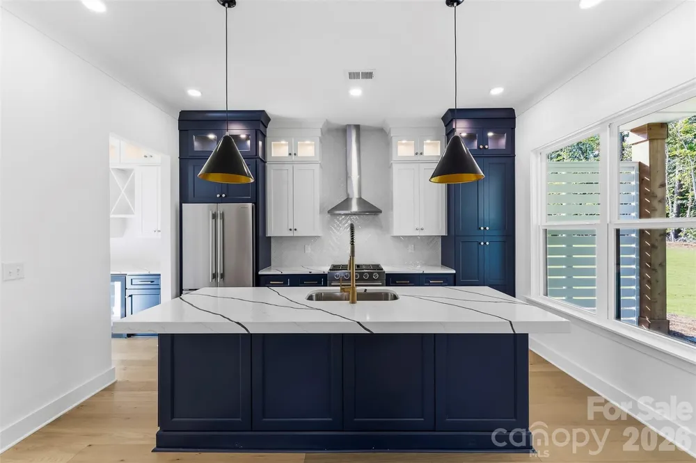 209 Parkdale Drive Belmont, NC 28012