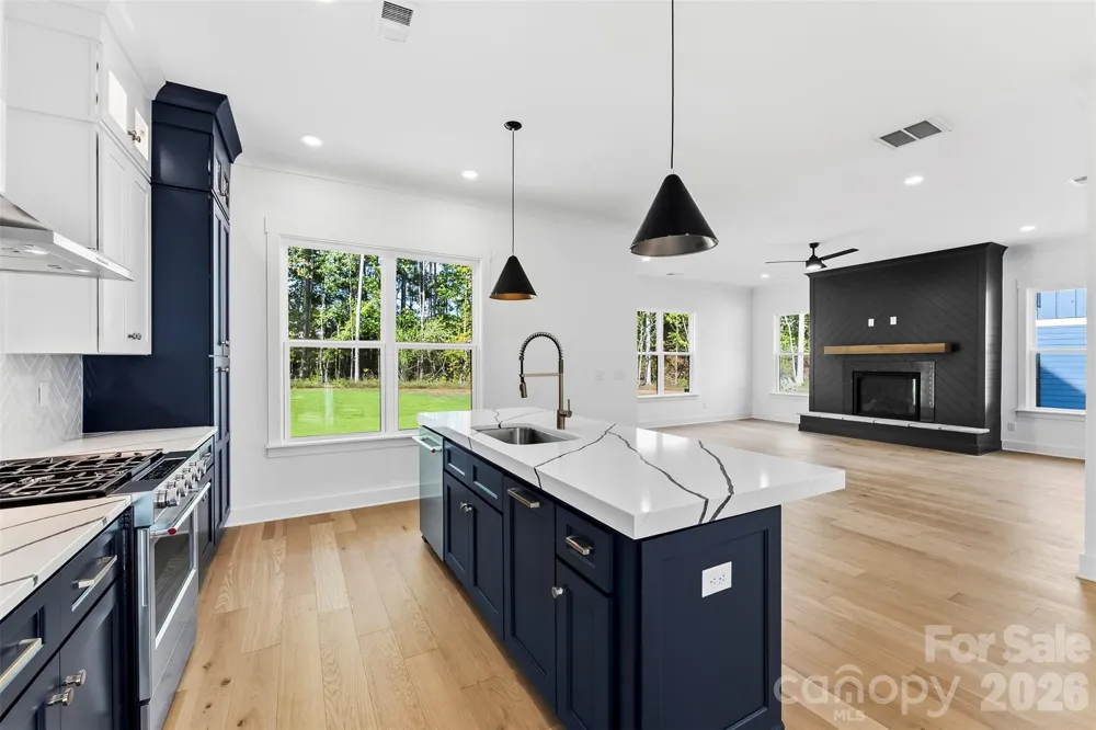 209 Parkdale Drive Belmont, NC 28012