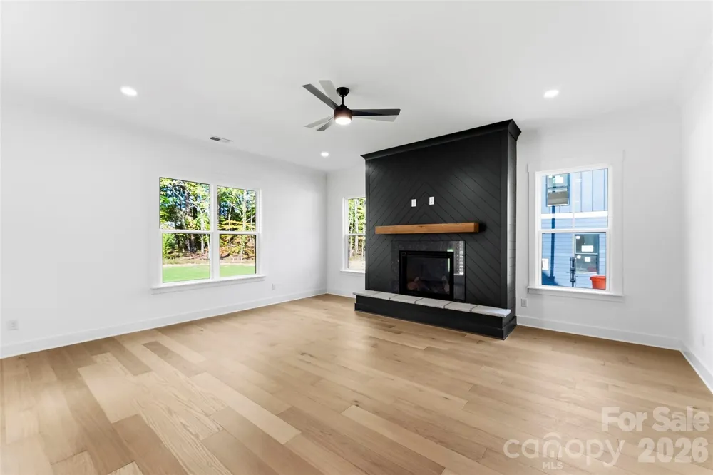 209 Parkdale Drive Belmont, NC 28012