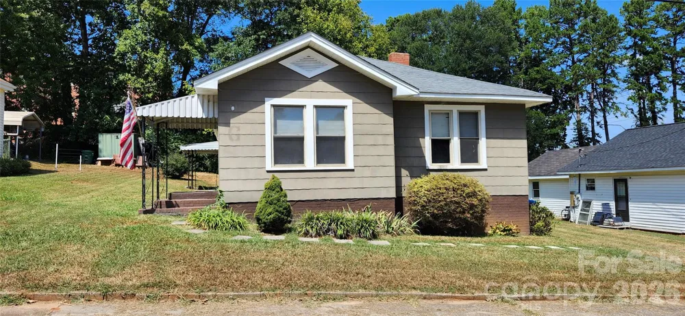 217 Tenth Street Cramerton, NC 28032