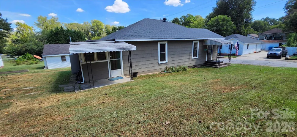 217 Tenth Street Cramerton, NC 28032