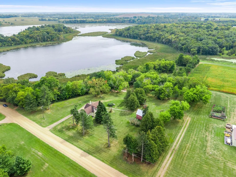 327 72nd Street NW Buffalo, MN 55313