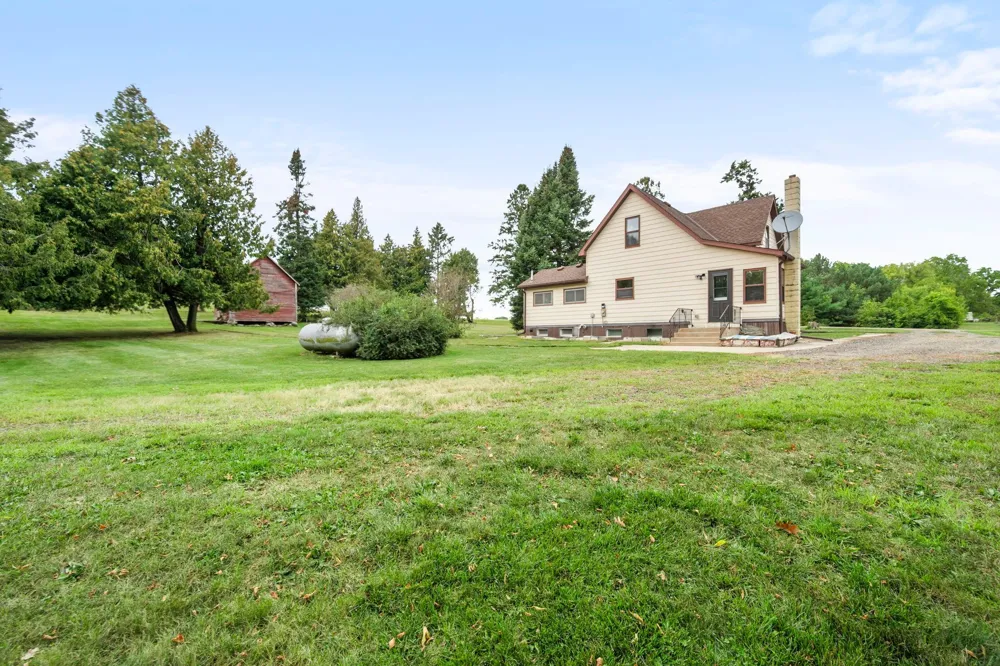 327 72nd Street NW Buffalo, MN 55313