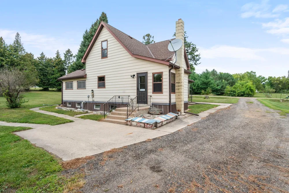 327 72nd Street NW Buffalo, MN 55313