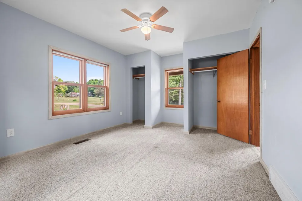 327 72nd Street NW Buffalo, MN 55313