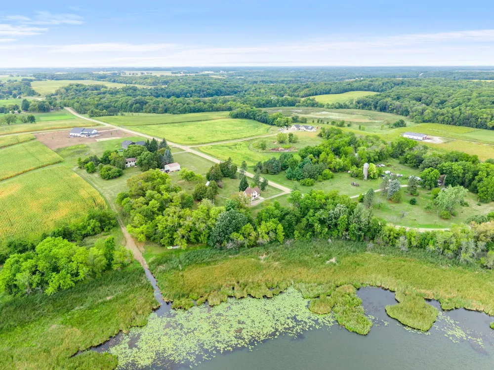327 72nd Street NW Buffalo, MN 55313