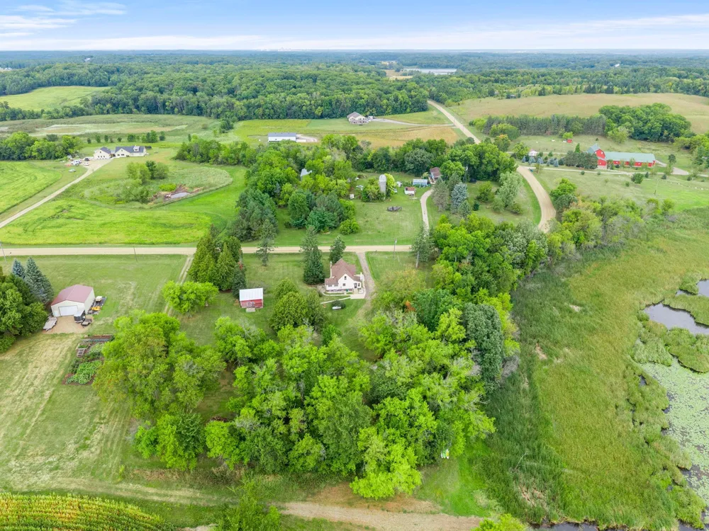 327 72nd Street NW Buffalo, MN 55313