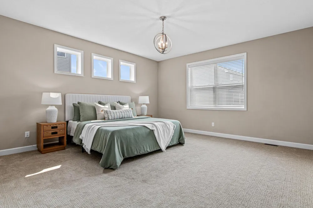 9189 Plymouth Road Woodbury, MN 55129