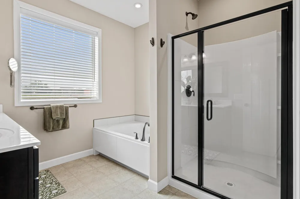 9189 Plymouth Road Woodbury, MN 55129
