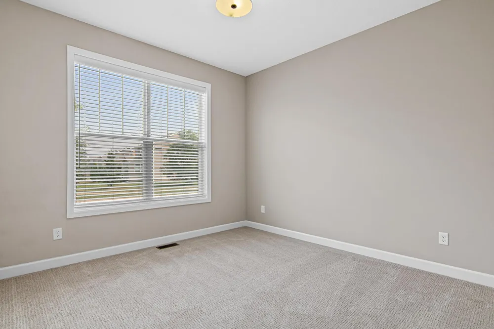 9189 Plymouth Road Woodbury, MN 55129