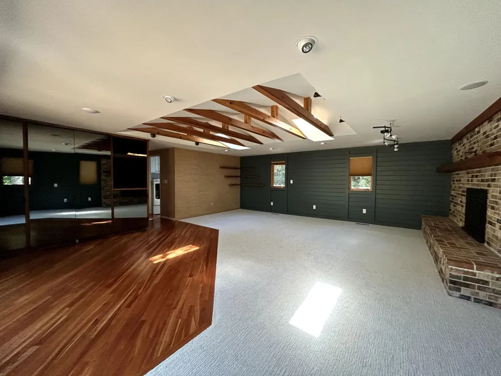 2010 Merrihills Drive SW Rochester, MN 55902