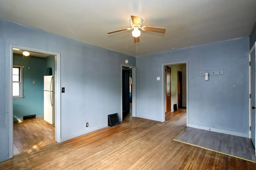 826 Bradley Avenue Gibbon, MN 55335