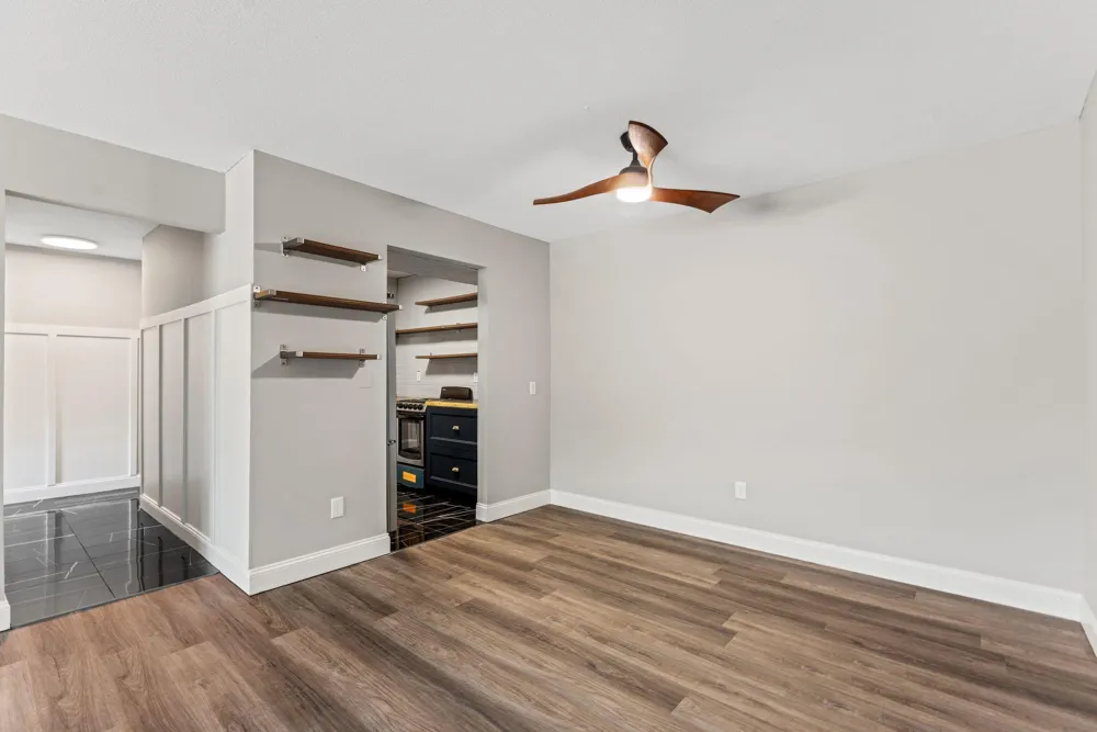 2700 Oxford Street #101 Roseville, MN 55113