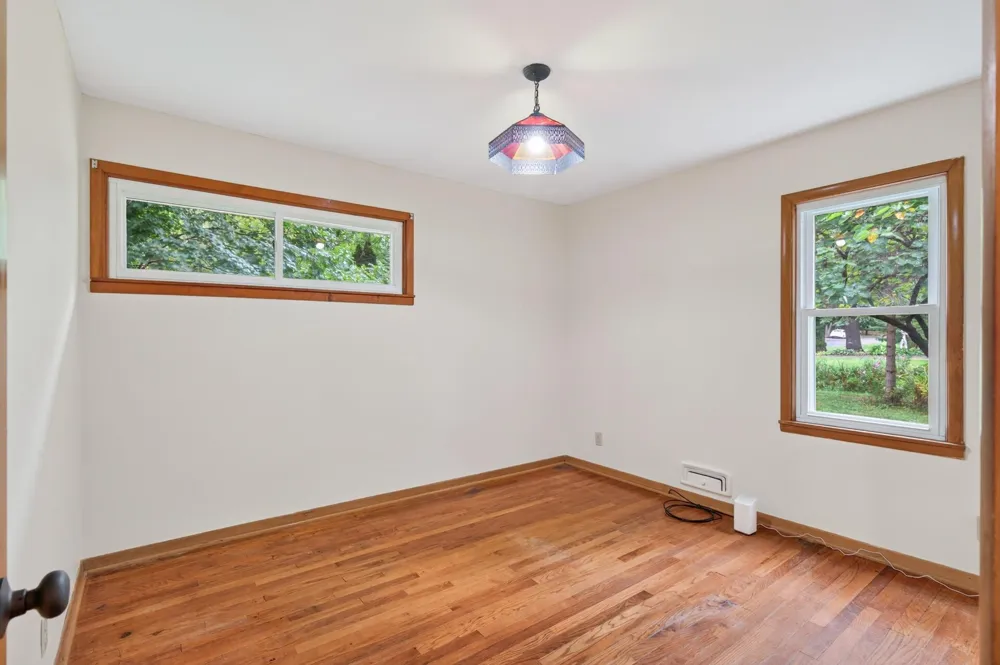 12916 Fairfield Road W Minnetonka, MN 55305