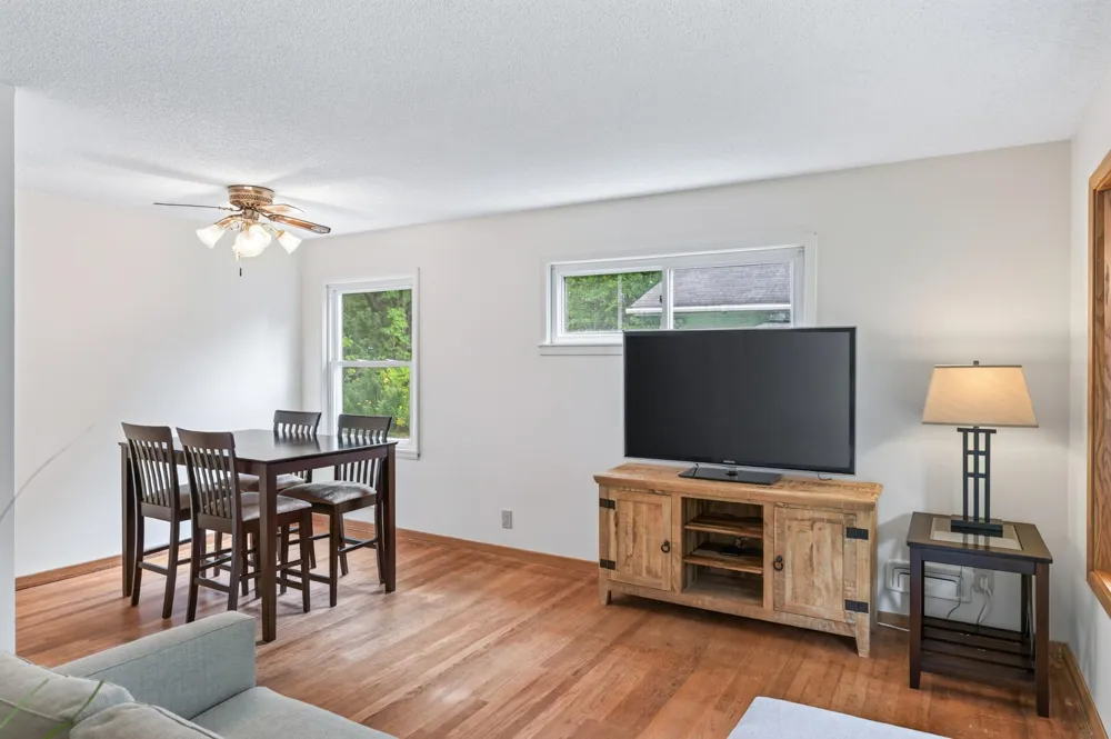12916 Fairfield Road W Minnetonka, MN 55305
