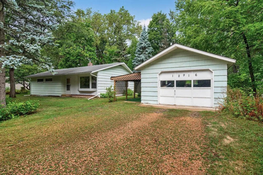 12916 Fairfield Road W Minnetonka, MN 55305