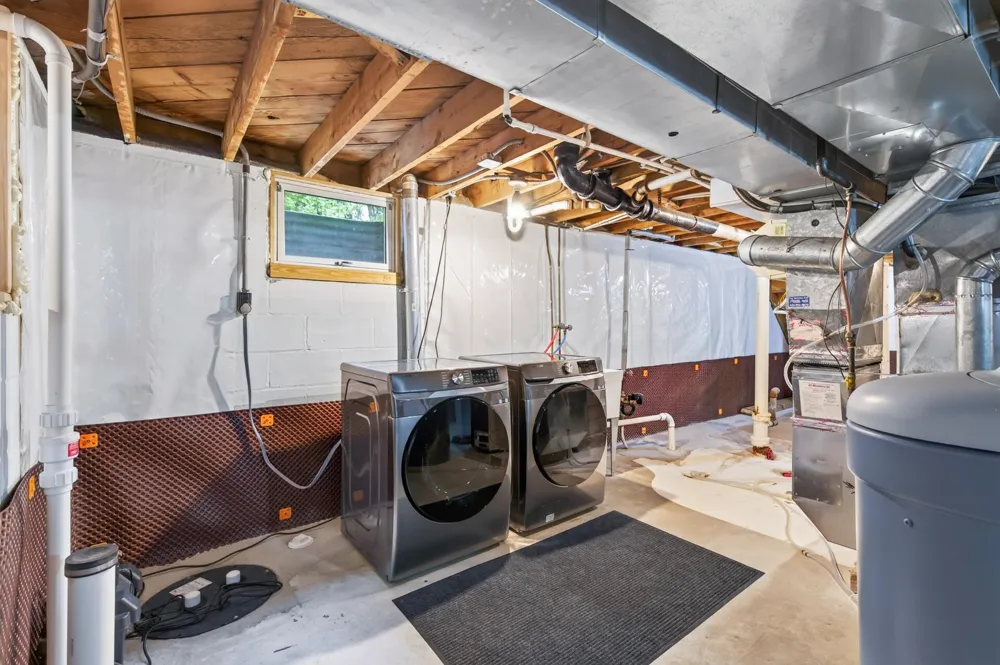 12916 Fairfield Road W Minnetonka, MN 55305