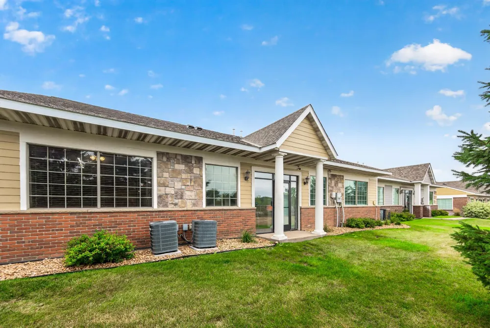 1103 Weir Drive #200 Woodbury, MN 55125