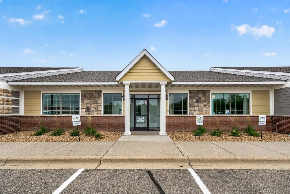 1103 Weir Drive #200 Woodbury, MN 55125