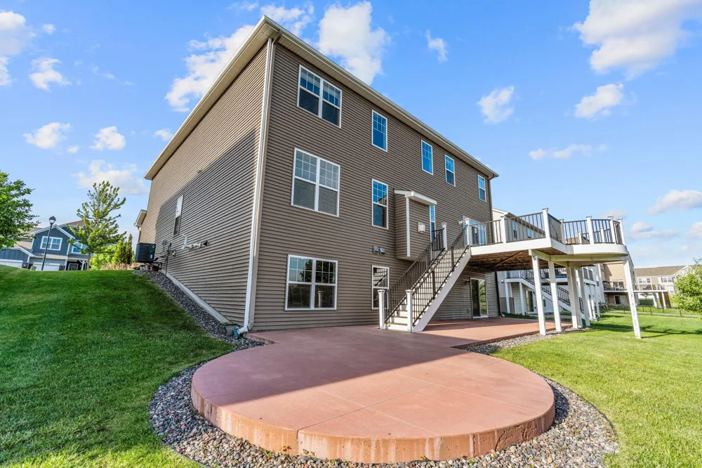 16115 57th Place Plymouth, MN 55446