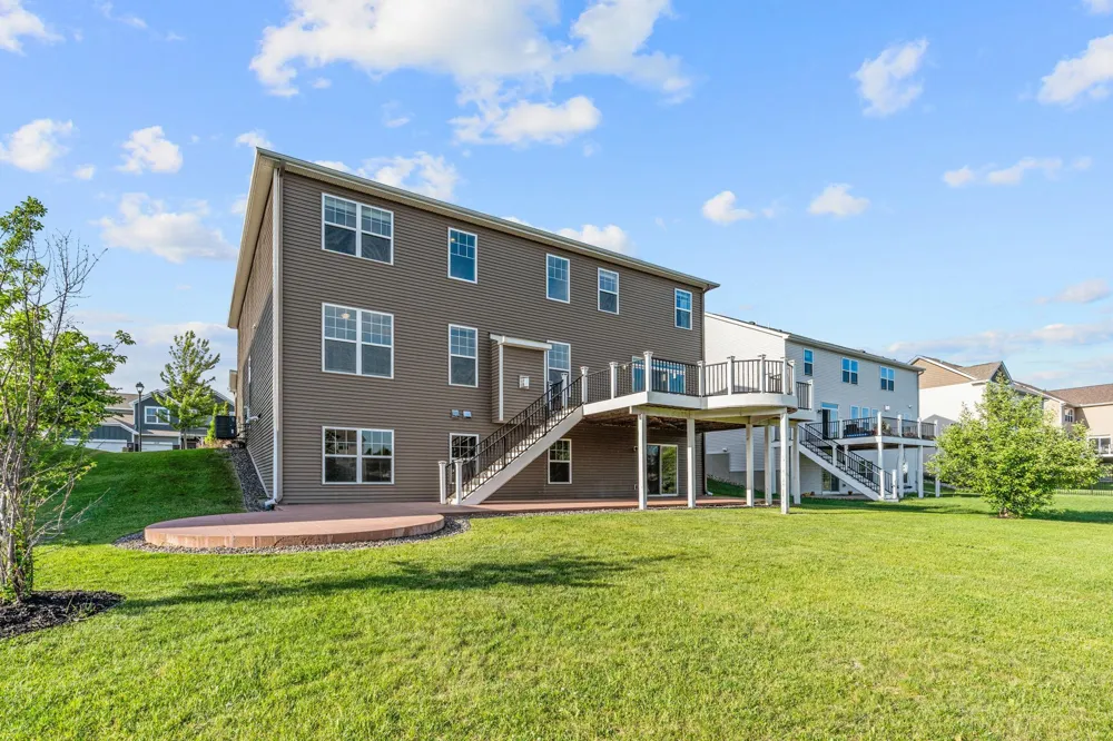 16115 57th Place Plymouth, MN 55446