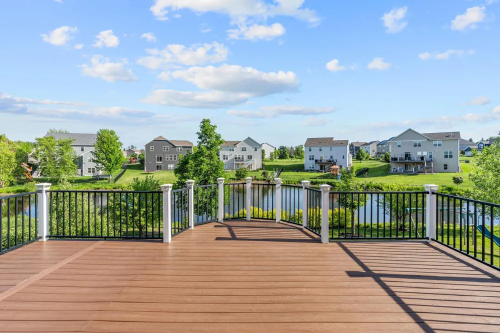 16115 57th Place Plymouth, MN 55446