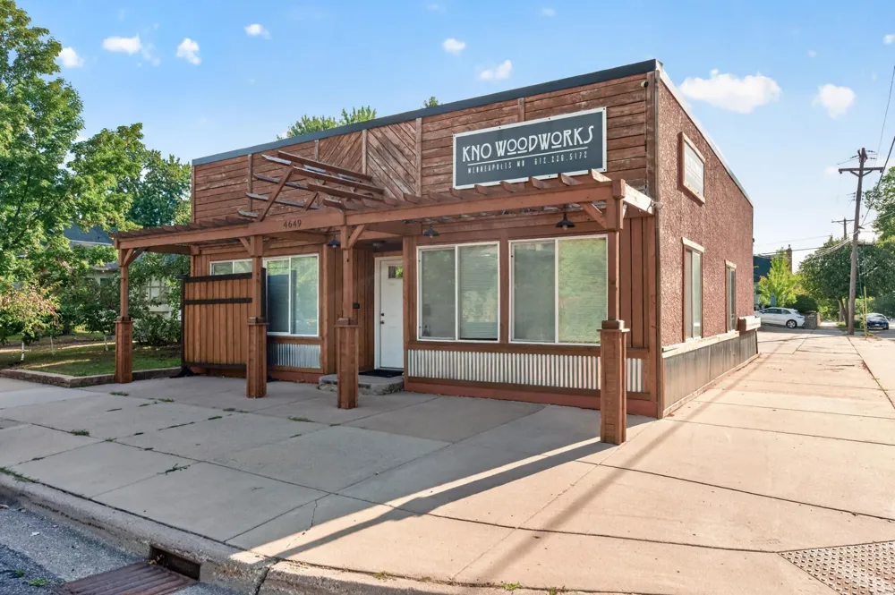 4649 Bloomington Avenue Minneapolis, MN 55407