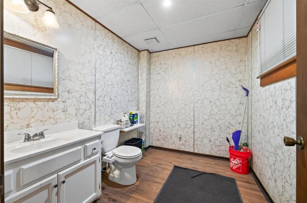 4649 Bloomington Avenue Minneapolis, MN 55407