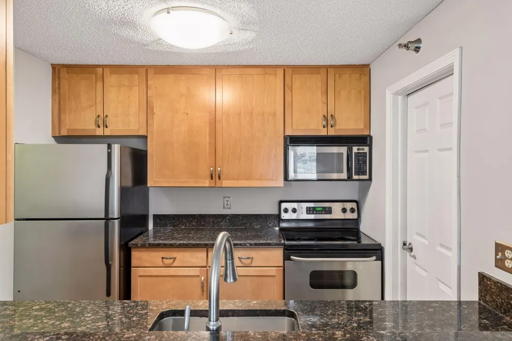 6155 Chasewood Parkway #1 Minnetonka, MN 55343
