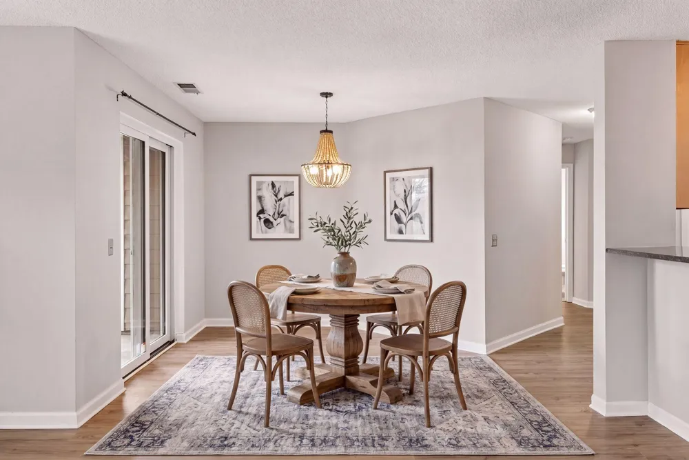6155 Chasewood Parkway #1 Minnetonka, MN 55343