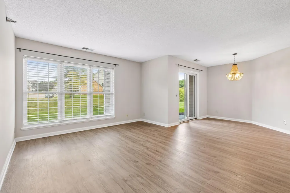 6155 Chasewood Parkway #1 Minnetonka, MN 55343