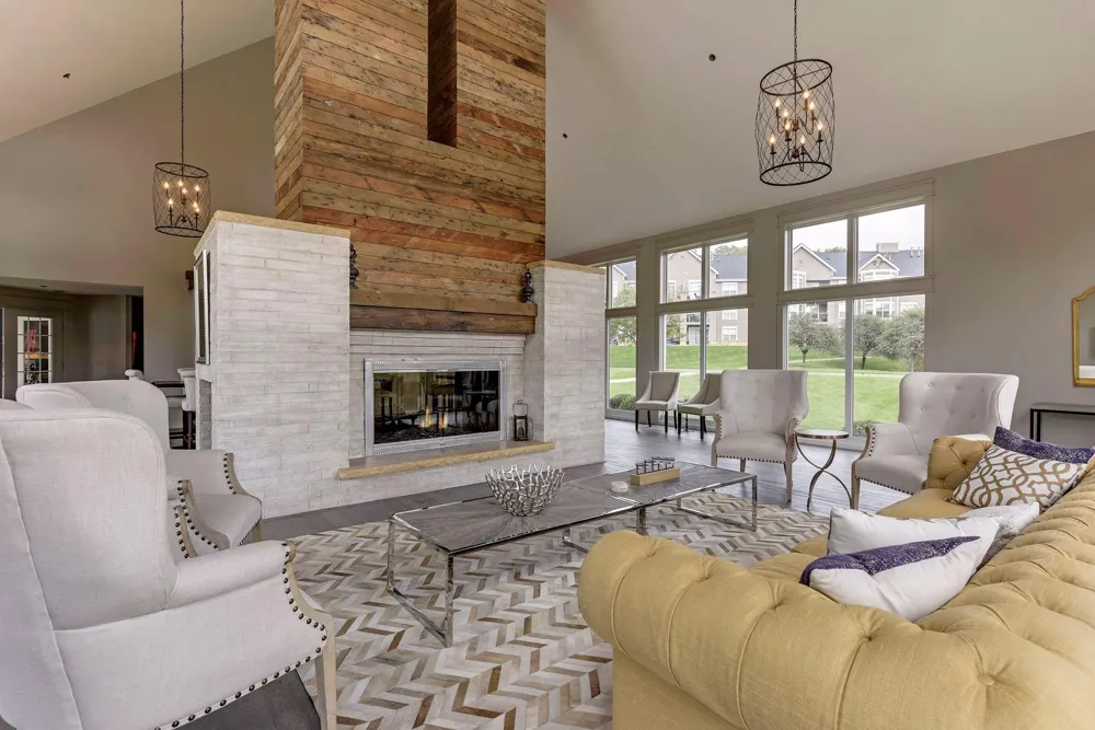 6155 Chasewood Parkway #1 Minnetonka, MN 55343