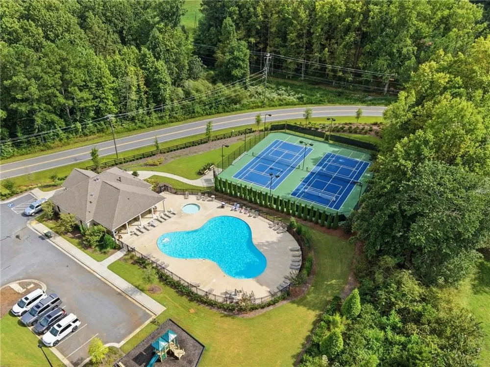 545 Quail Pass Dawsonville, GA 30534